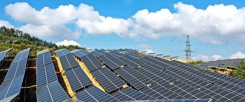 人民日報：“風(fēng)光”產(chǎn)業(yè)助力能源低碳發(fā)展